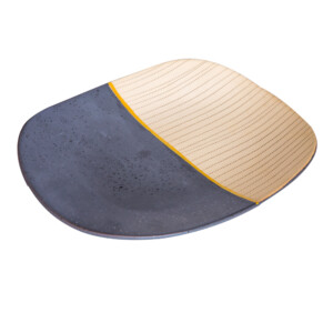 Decorative round square Ceramic Plate: (30.7x22.5x3.2)cm
