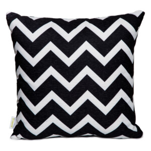 Domus: Black and White Zigzag Patterned Outdoor Pillow; (45x45)cm