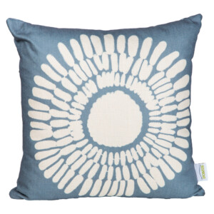 Domus: Flower Outdoor Pillow; (45x45)cm, Navy Blue/White