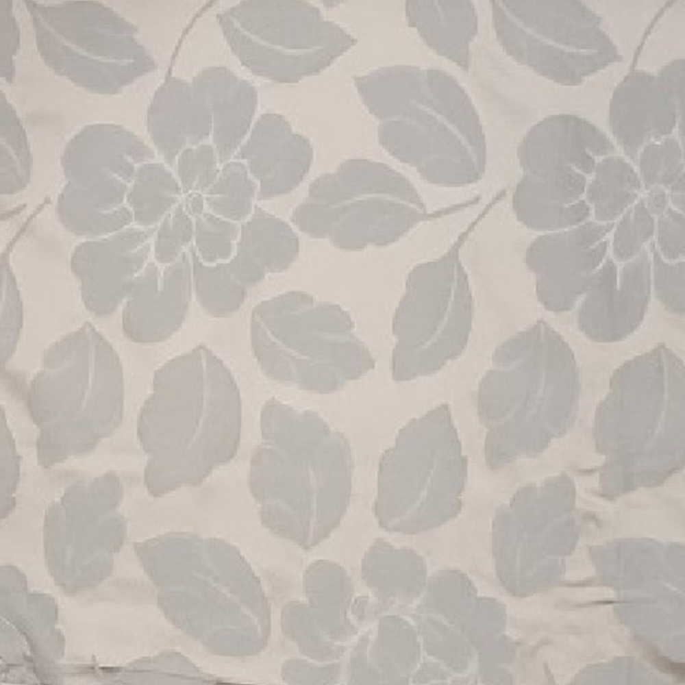 419 : DUB Furnishing Grey Flower Pattern Fabric; 140cm