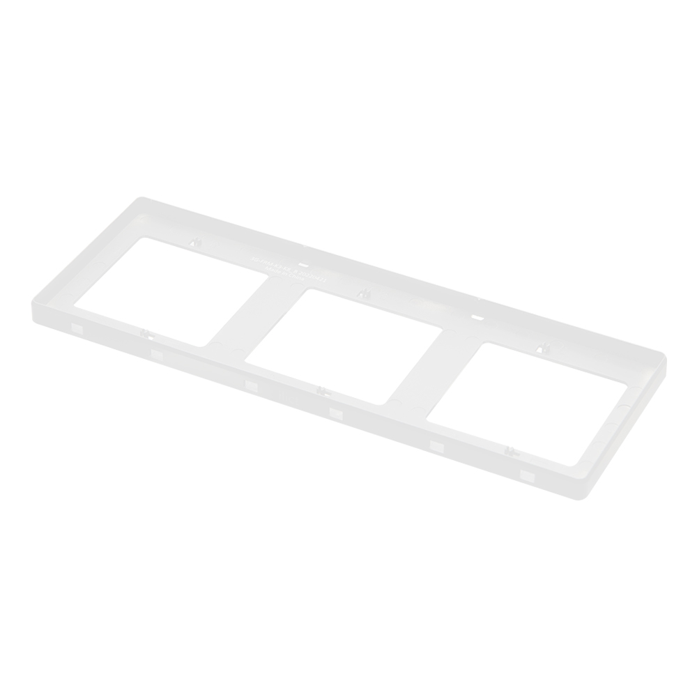 Domus: 3 Gang Connection Switch Plate, White