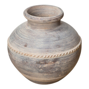 Lip Shaped Vase; (40x45)cm, Antique